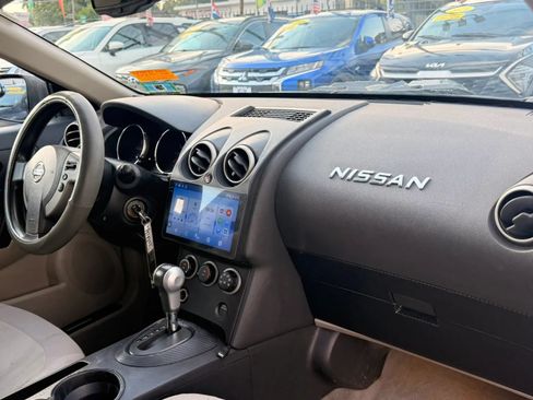 Used 2010 Nissan Rogue S w/ 360 Degree Value Pkg AWD/4WD image 16