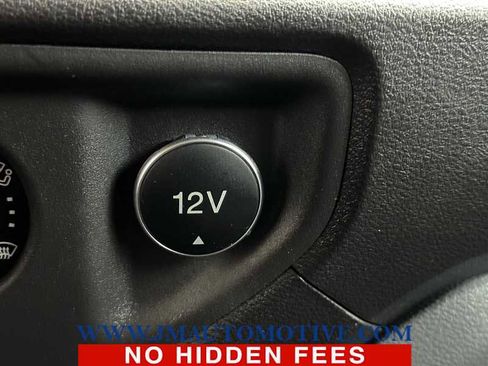 Used 2019 Ford Transit 250 130 Low Roof w/ Exterior Upgrade Package image 28