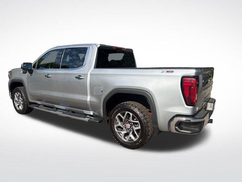 Certified 2023 GMC Sierra 1500 SLT w/ SLT Premium Package AWD/4WD image 6