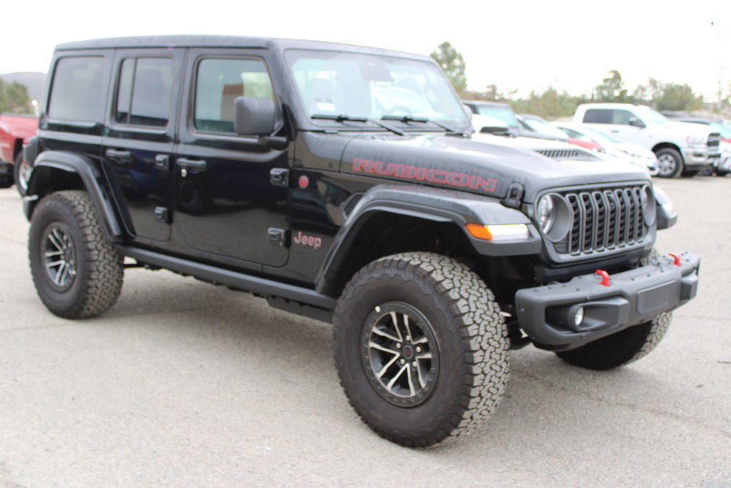 Used 2026 Jeep Wrangler Unlimited Rubicon AWD/4WD image 3