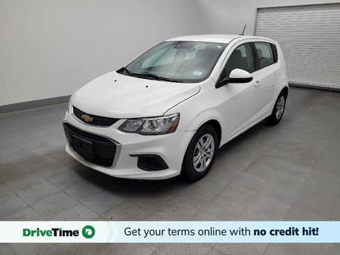 Used 2020 Chevrolet Sonic LT image 1