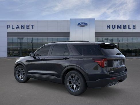 New 2026 Ford Explorer Active w/ Active Comfort Package image 4