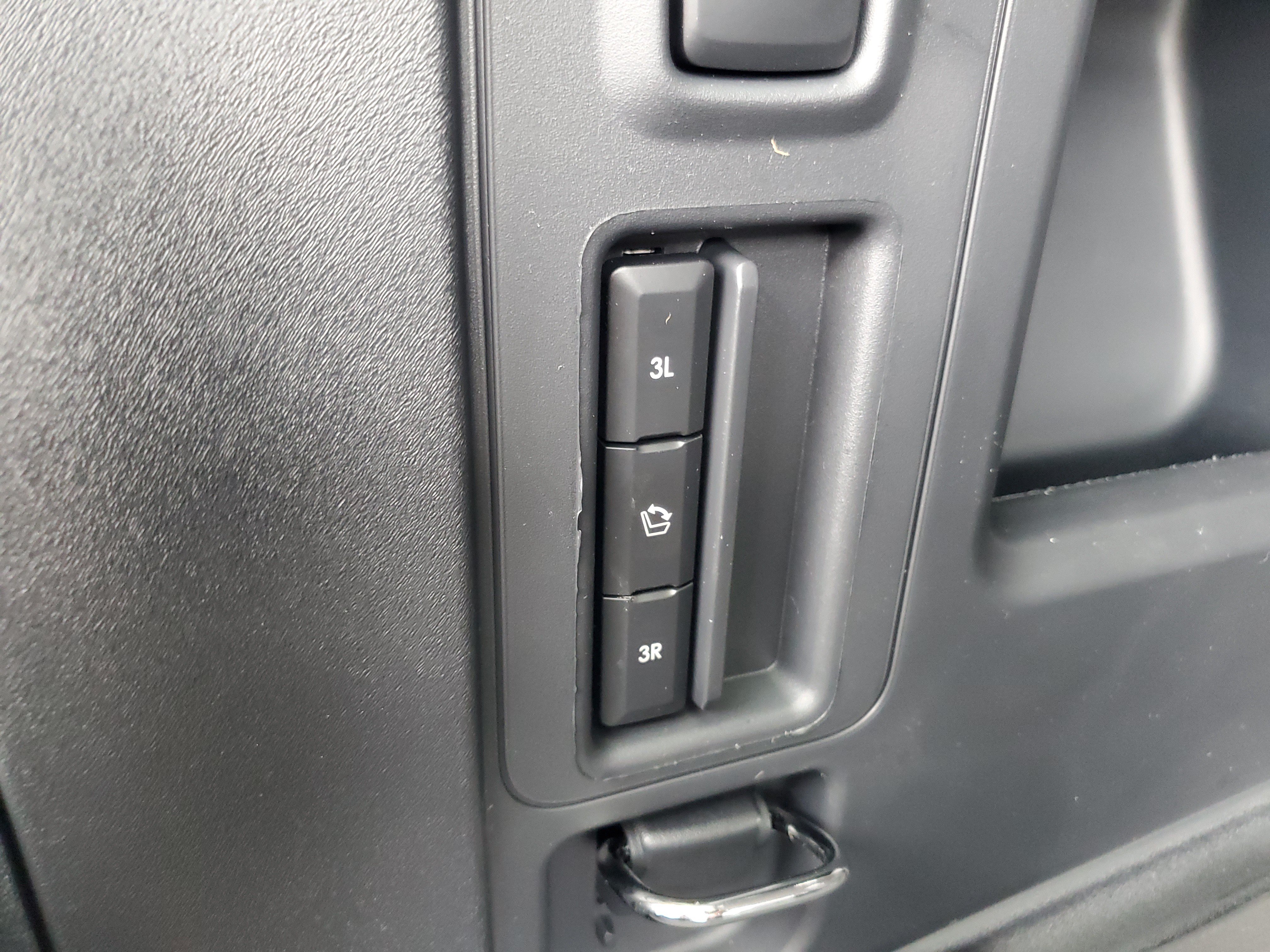 New 2026 Lincoln Navigator Reserve AWD/4WD image 33