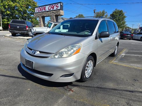 Used 2007 Toyota Sienna LE image 7