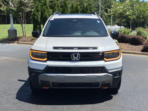 Used 2026 Honda Passport TrailSport image 3