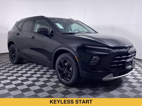 Certified 2023 Chevrolet Blazer LT w/ Midnight/Sport Edition FWD image 19