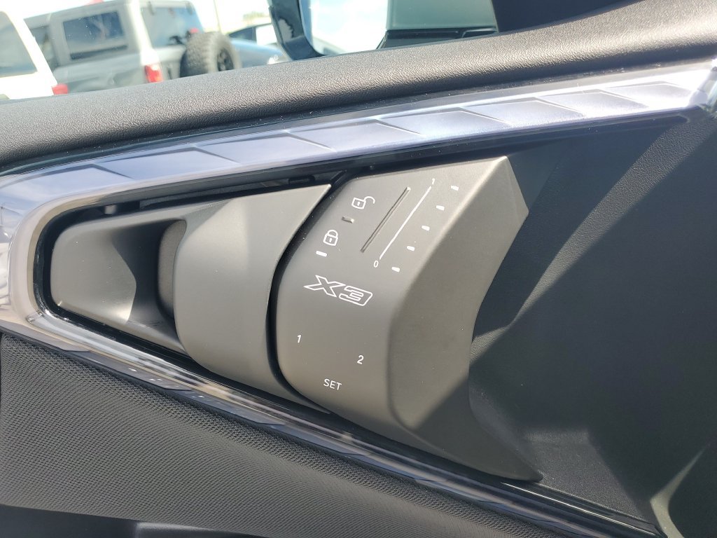 Used 2025 BMW X3 xDrive30i AWD/4WD image 28