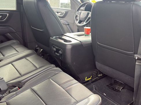 Used 2021 Chevrolet Tahoe RST image 17