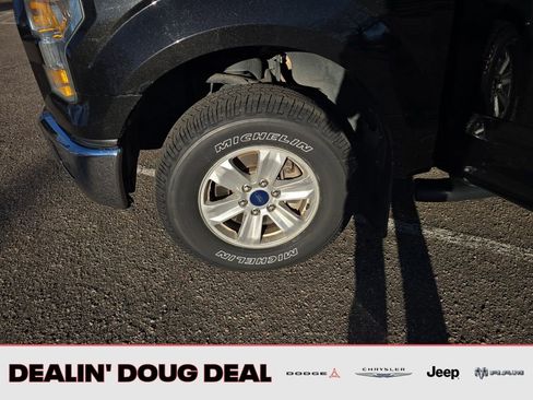 Used 2015 Ford F150 XLT image 25