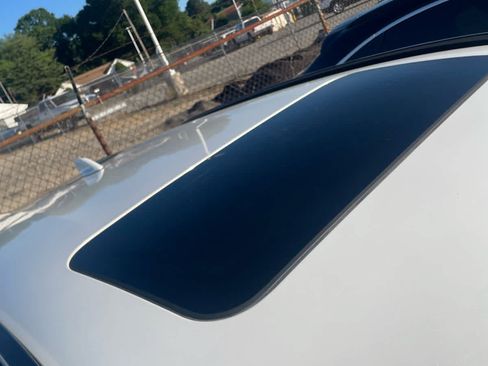Used 2023 INFINITI QX55 Essential AWD/4WD image 5