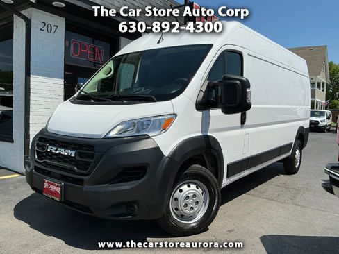 Used 2023 RAM ProMaster 2500 FWD image 1