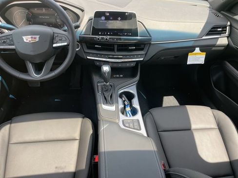 New 2025 Cadillac CT4 Premium Luxury image 30