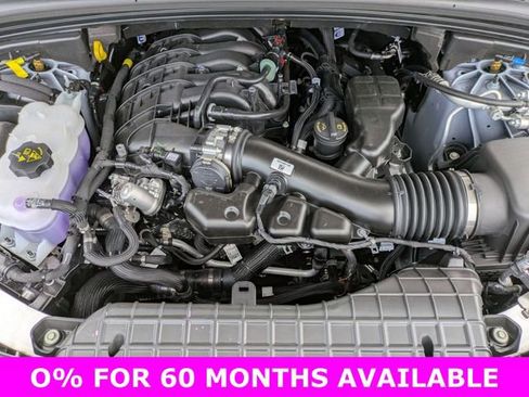 New 2025 Jeep Grand Cherokee L Overland w/ Advanced Protech Group III AWD/4WD image 34