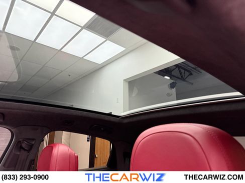 Used 2023 Porsche Cayenne GTS image 43