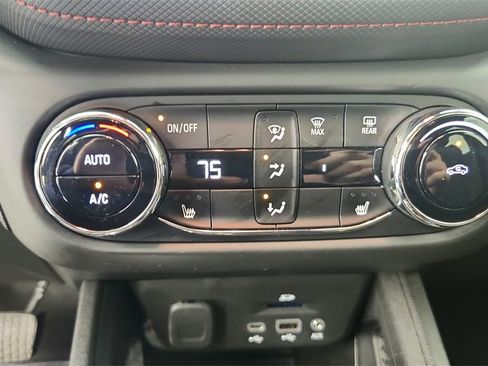 Certified 2023 Chevrolet TrailBlazer RS w/ Sun and Liftgate Package image 23