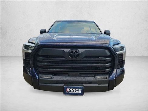 Used 2025 Toyota Tundra SR5 RWD image 2