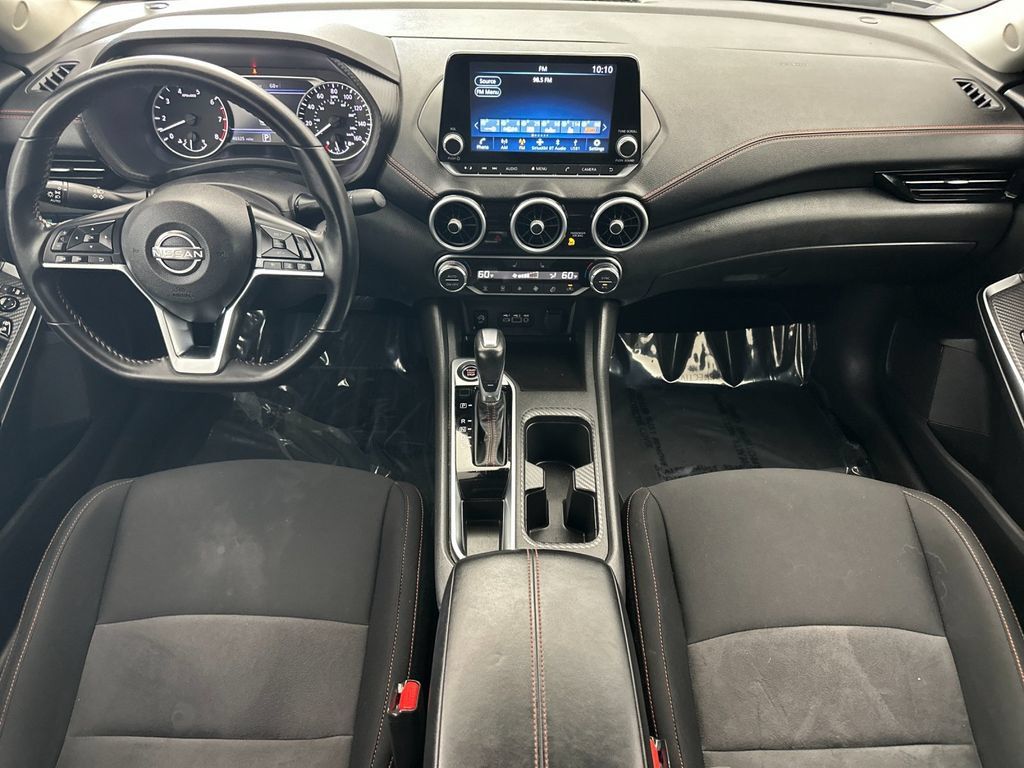 Used 2025 Nissan Sentra SR FWD image 12