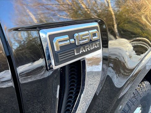 Used 2022 Ford F150 Lariat w/ Equipment Group 502A High image 10