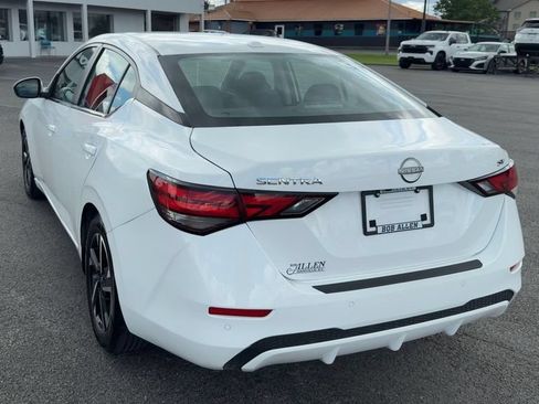 Used 2024 Nissan Sentra SV FWD image 5