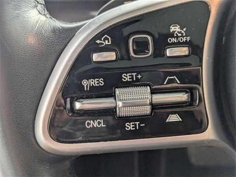 Used 2022 Mercedes-Benz GLS 450 4MATIC image 16