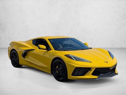 Used 2026 Chevrolet Corvette Stingray Coupe w/ 1LT RWD image 3