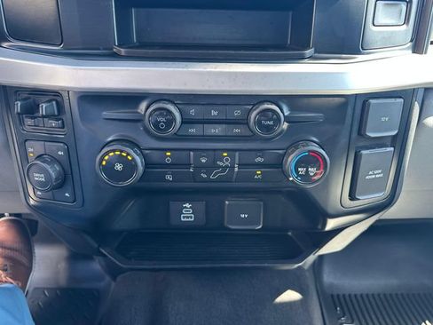 Used 2024 Ford F350 XLT AWD/4WD image 17