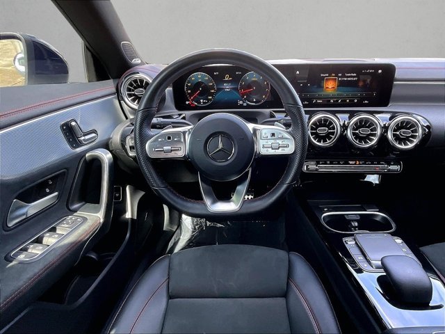 Used 2023 Mercedes-Benz CLA 250 image 7