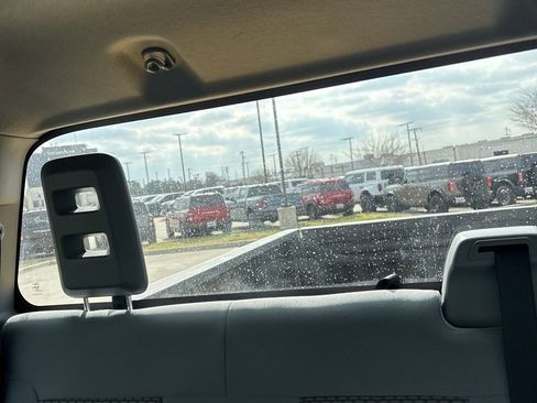 Used 2016 Ford F250 XL w/ Power Equipment Group image 13