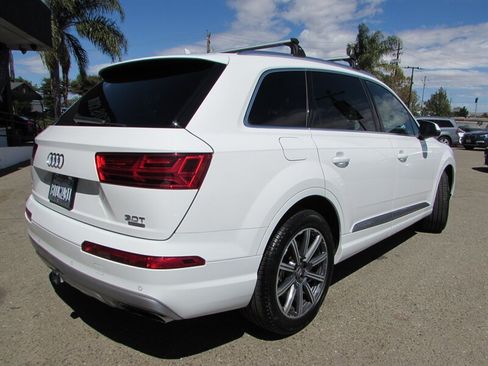 Used 2017 Audi Q7 3.0T Premium Plus w/ Premium Plus Package AWD/4WD image 7