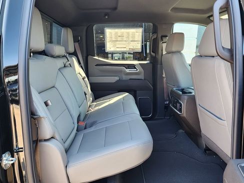 New 2026 GMC Sierra 1500 SLT w/ SLT Premium Plus Package image 42
