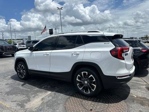 Used 2022 GMC Terrain SLT AWD/4WD image 14