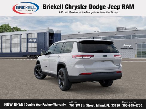 New 2025 Jeep Grand Cherokee L Limited image 3