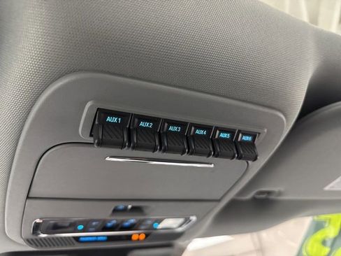 Used 2025 Ford F250 Lariat w/ Lariat Ultimate Package image 54