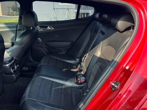 Used 2018 Kia Stinger GT2 AWD/4WD image 6