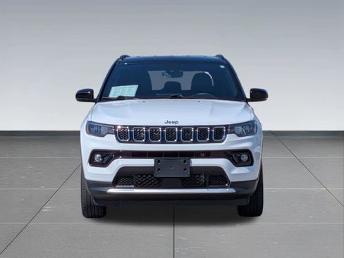 Used 2024 Jeep Compass Limited AWD/4WD image 13