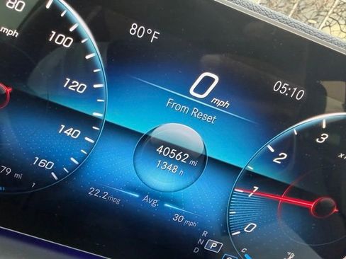 Used 2021 Mercedes-Benz GLE 350 image 4