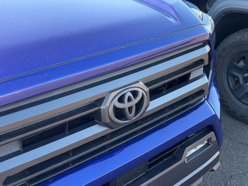 Certified 2025 Toyota Tacoma SR5 image 6