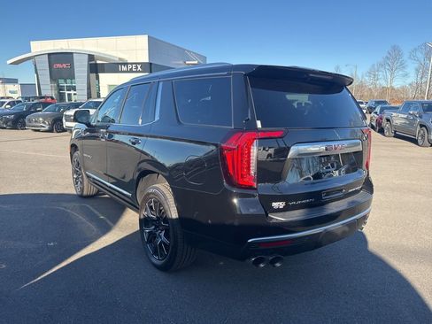 Used 2023 GMC Yukon Denali image 3