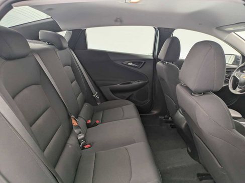 Used 2022 Chevrolet Malibu RS FWD image 21