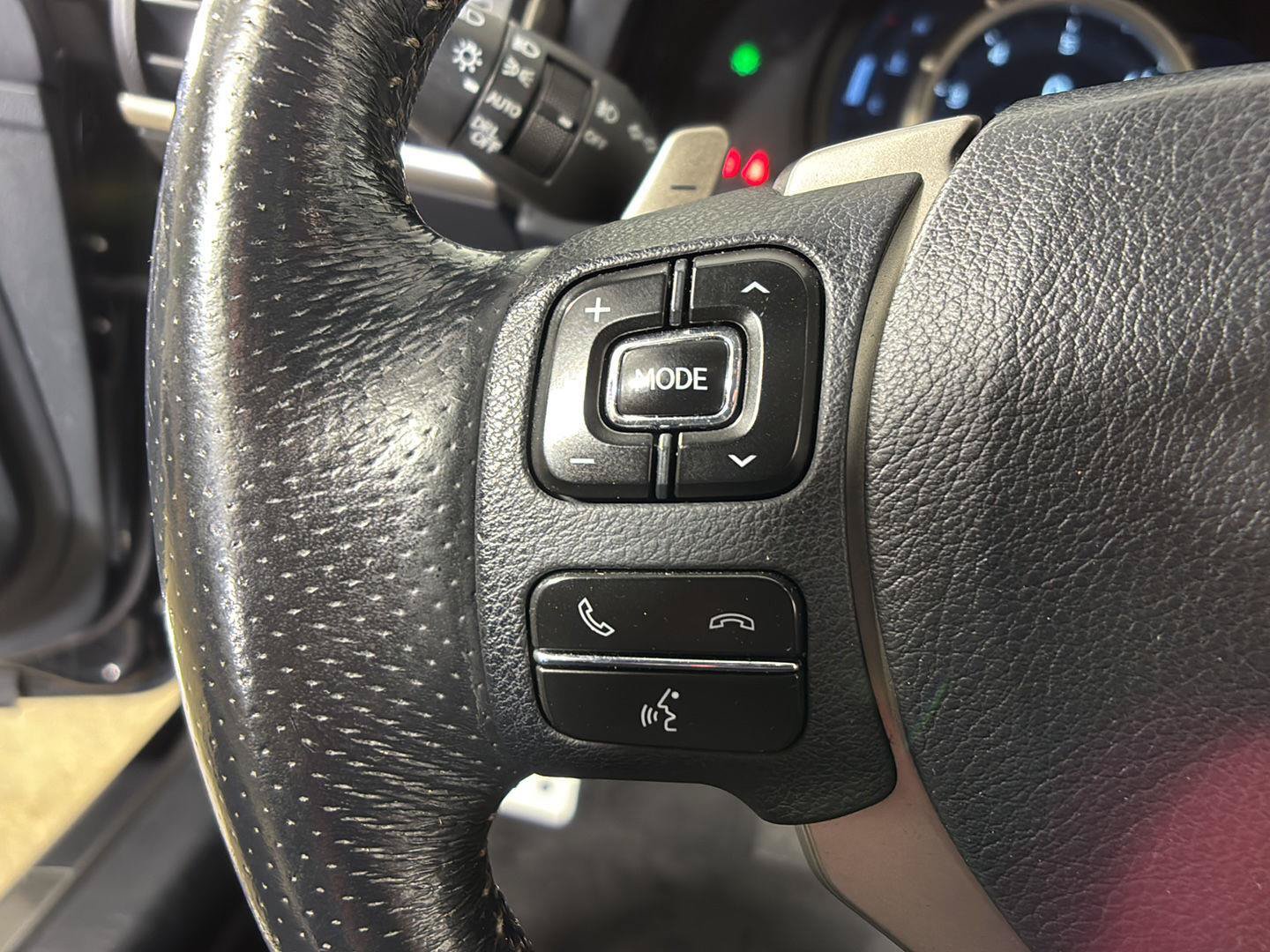 Used 2015 Lexus RC 350 AWD w/ Navigation System Package image 25