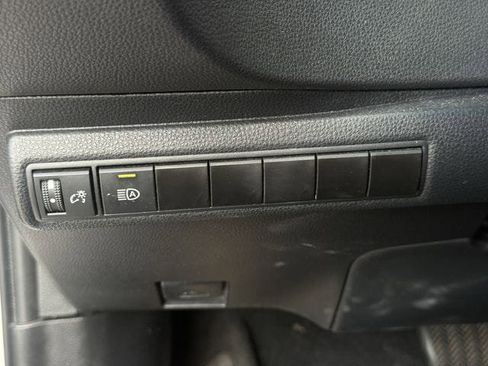 Used 2024 Toyota Corolla LE FWD image 23