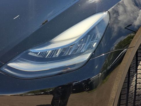 Used 2020 Tesla Model Y Long Range AWD/4WD image 31