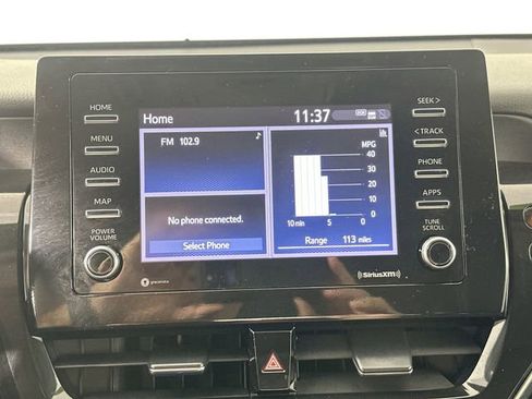 Used 2024 Toyota Camry SE FWD image 11