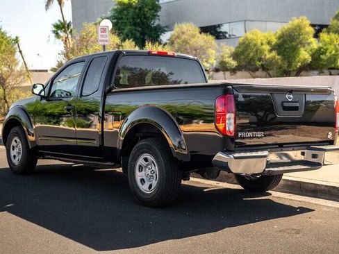 Used 2014 Nissan Frontier S RWD image 3