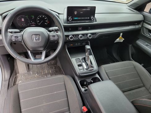 Used 2024 Honda CR-V Sport image 15