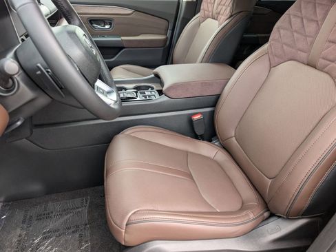 New 2026 Honda Pilot Elite image 10