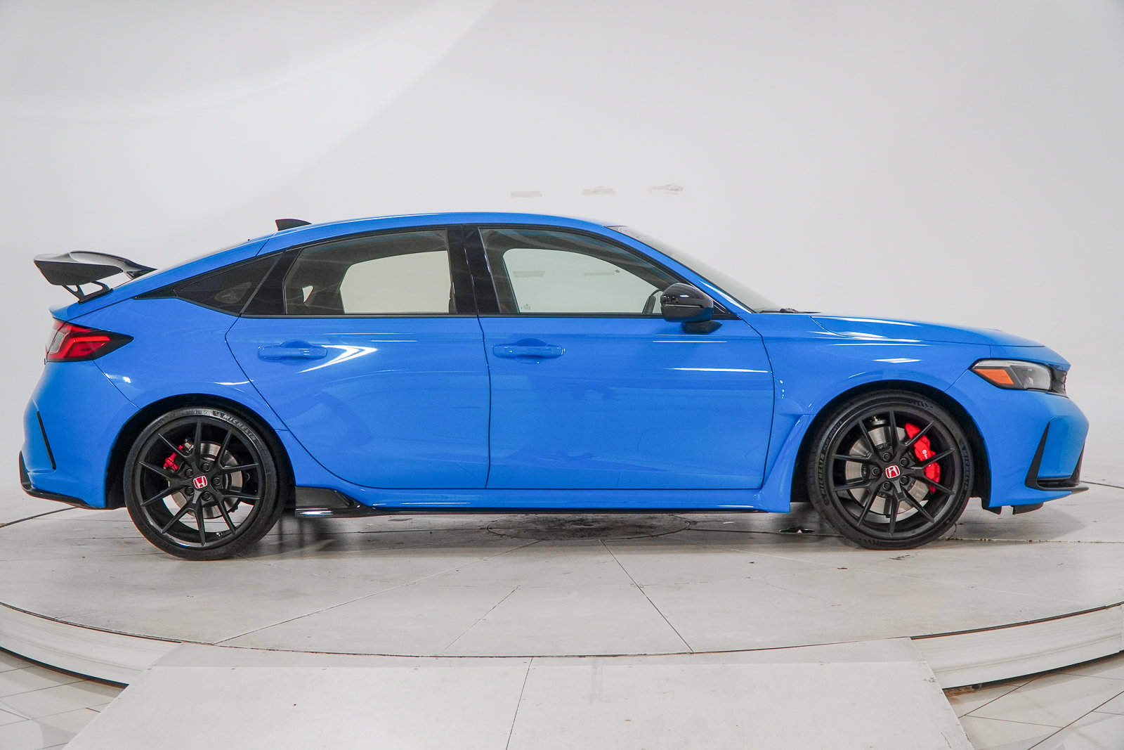 Used 2025 Honda Civic Type R image 14