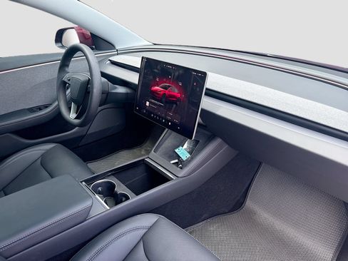 Used 2025 Tesla Model 3 Long Range RWD image 28