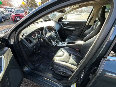 Used 2012 Volvo XC60 3.2 image 9