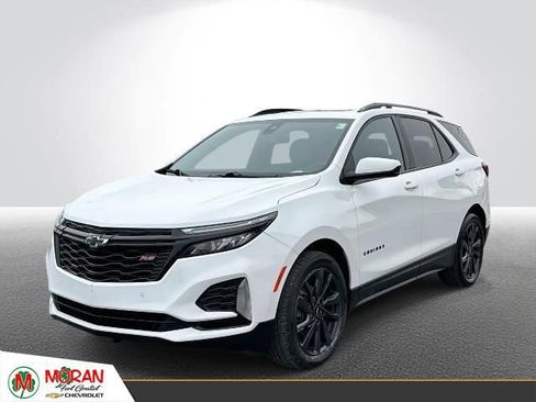 Used 2023 Chevrolet Equinox RS FWD image 1